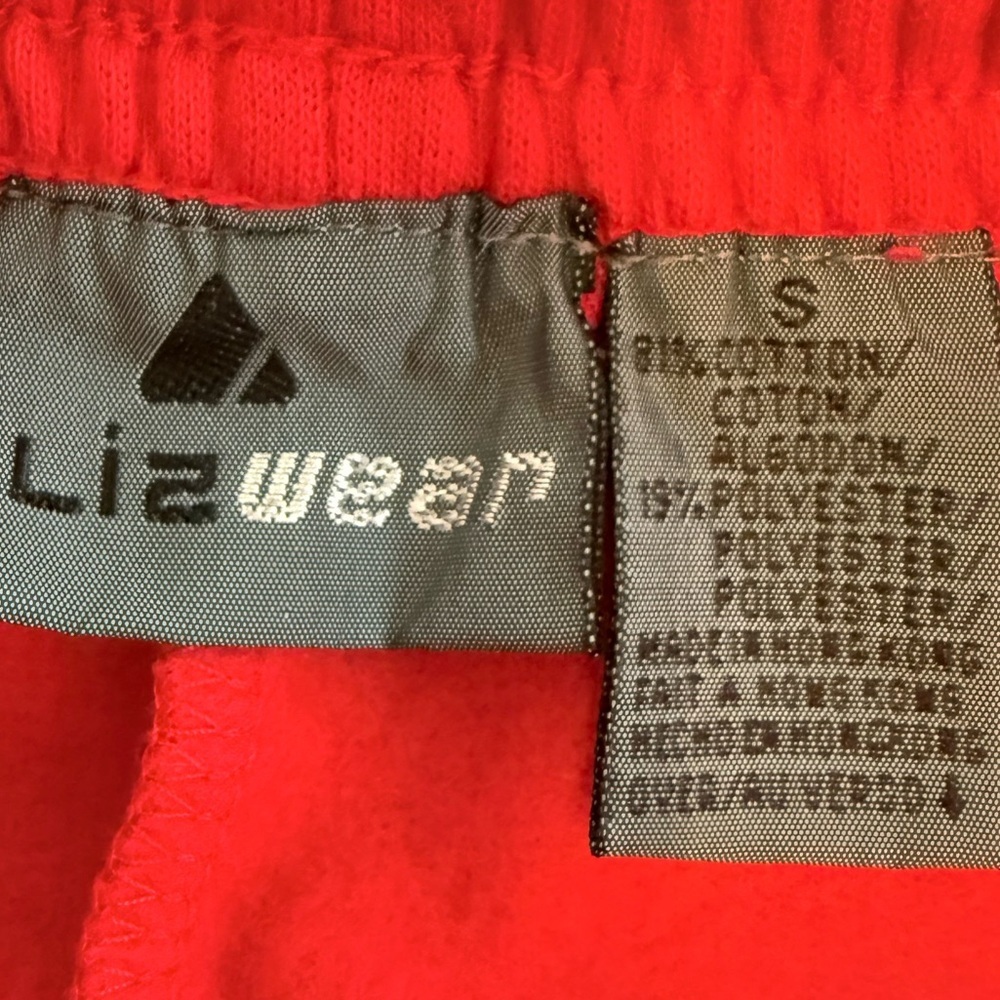 VTG Liz Red Sweatshirt and Pants Set - Picture 14 of 16
